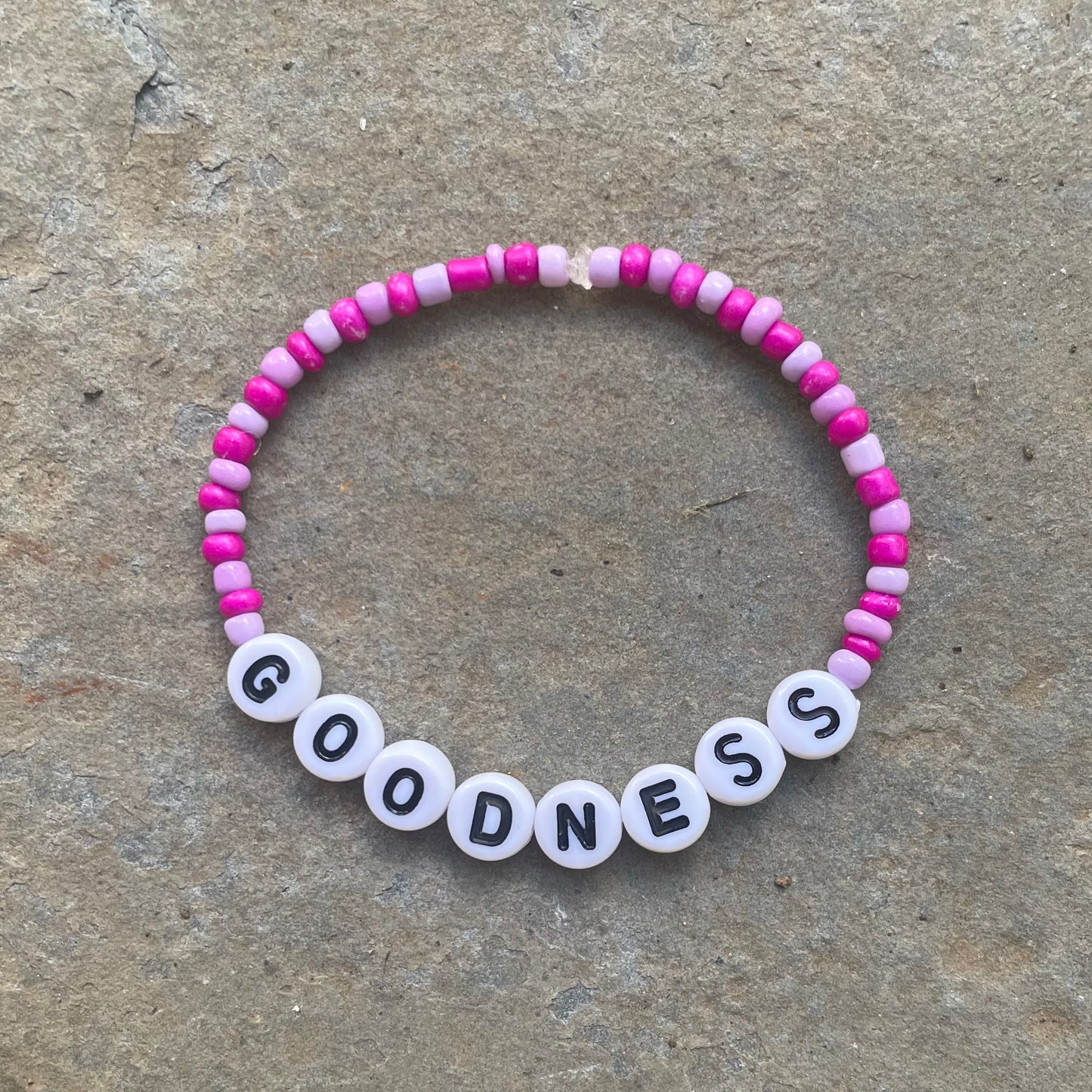 GOODNESS Grapes Beaded Bracelet